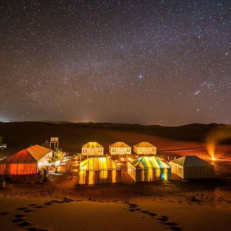 Sahara Luxury Glamping Hotel Merzouga Ngoại thất bức ảnh
