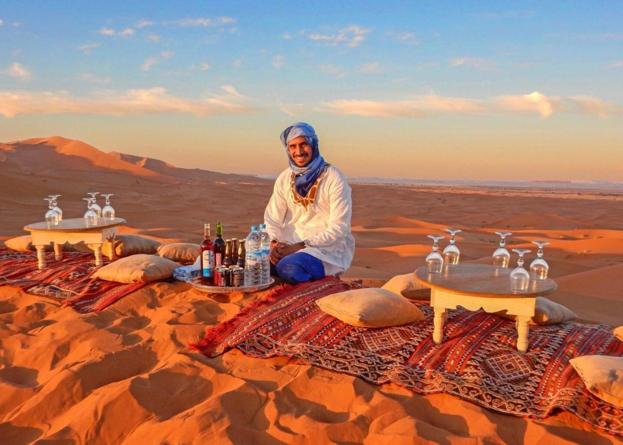 Sahara Luxury Glamping Hotel Merzouga Ngoại thất bức ảnh