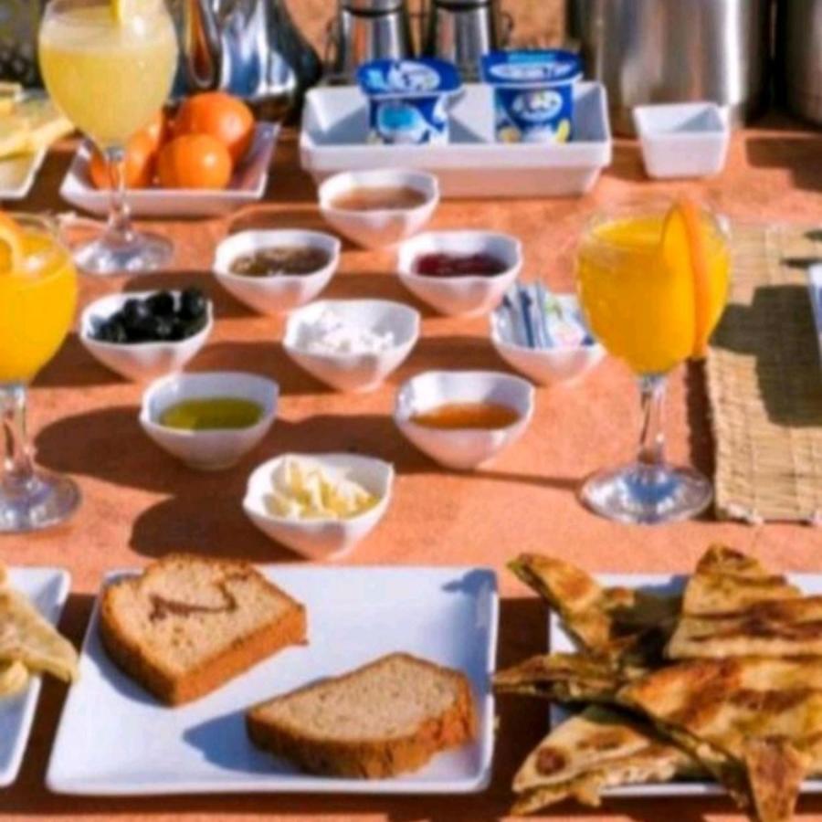 Sahara Luxury Glamping Hotel Merzouga Ngoại thất bức ảnh