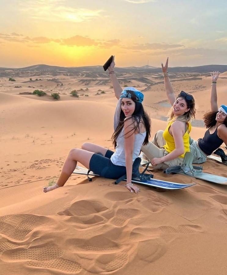 Sahara Luxury Glamping Hotel Merzouga Ngoại thất bức ảnh