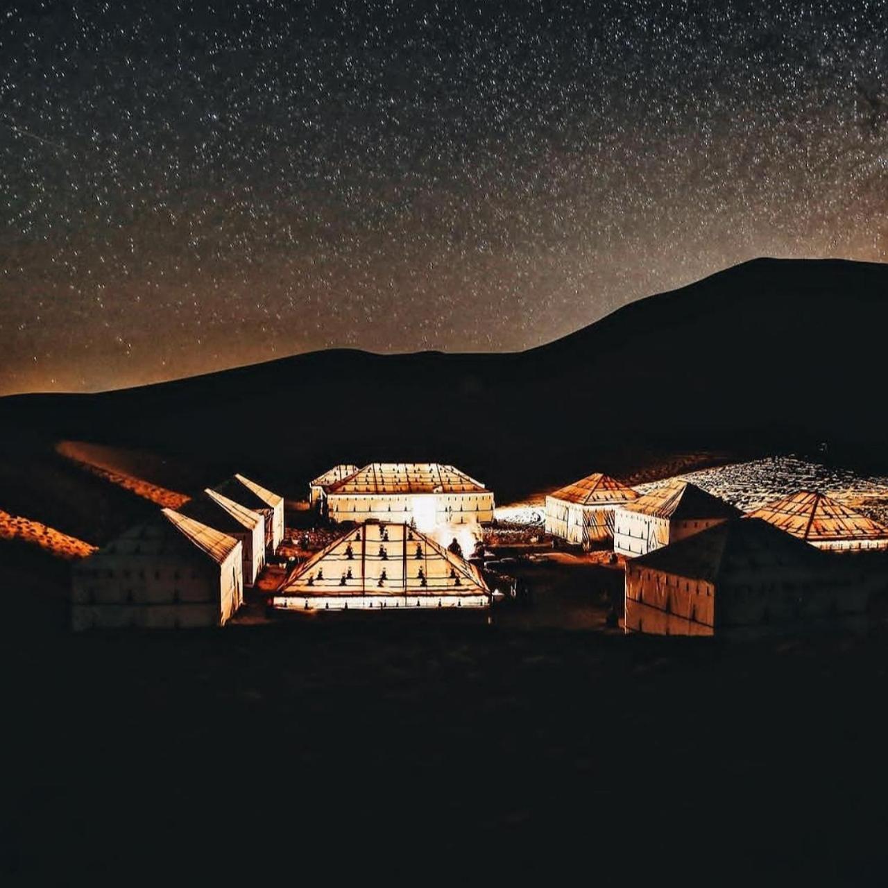 Sahara Luxury Glamping Hotel Merzouga Ngoại thất bức ảnh